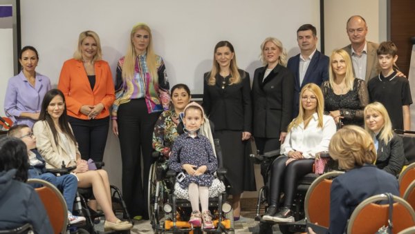 ЗА ДЕЦУ У СРБИЈИ: СМА више није генетски убица број један ЗА ДЕЦУ У СРБИЈИ: СМА више није генетски убица број један