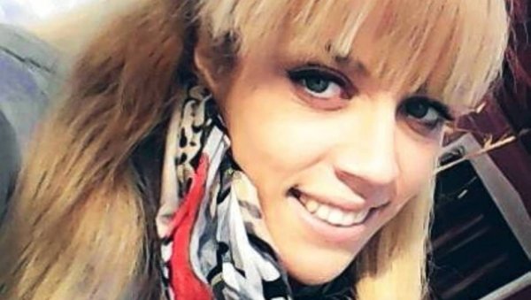 ГАБРИЈЕЛА НИЈЕ ИЗДРЖАЛА: Трагедија у Параћину, жена преминула од леукемије, отказан хуманитарни концерт ГАБРИЈЕЛА НИЈЕ ИЗДРЖАЛА: Трагедија у Параћину, жена преминула од леукемије, отказан хуманитарни концерт