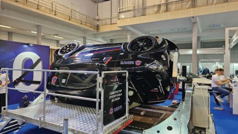 PREDSTAVLJANJE NOVOG SIMULATORA PREVRTANJA VOZILA: Agencija za bezbednost saobraćaja i MUP sa Sajmu automobila PREDSTAVLJANJE NOVOG SIMULATORA PREVRTANJA VOZILA: Agencija za bezbednost saobraćaja i MUP sa Sajmu automobila