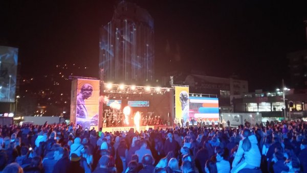 УЖИЦЕ ПРЕСТОНИЦА КУЛТУРЕ СРБИЈЕ: Спектакл „Празник светлости“ са пет локација - Од неолиота, монаха Теодосија до модерног града на Ђетињи УЖИЦЕ ПРЕСТОНИЦА КУЛТУРЕ СРБИЈЕ: Спектакл „Празник светлости“ са пет локација - Од неолиота, монаха Теодосија до модерног града на Ђетињи