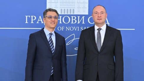 AMBASADOR MAROKA POSETIO NOVI SAD: Gradonačelnik Milan Đurić pozvao Marokance da učestvuju na Međunarodnom poljoprivrednom sajmu AMBASADOR MAROKA POSETIO NOVI SAD: Gradonačelnik Milan Đurić pozvao Marokance da učestvuju na Međunarodnom poljoprivrednom sajmu