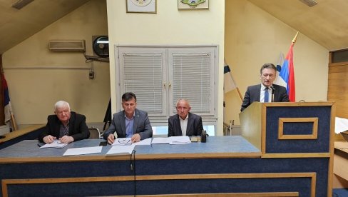 BORCI UGLJEVIKA: Saborcima puna pažnja BORCI UGLJEVIKA: Saborcima puna pažnja