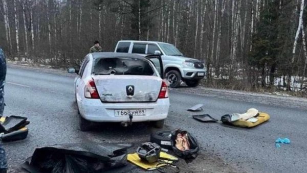 ПОБЕГЛИ СМО ОД ПУЦЊАВЕ, АЛИ СУ МИ ТЕРОРИСТИ ПРЕГАЗИЛИ СИНА: Потресна исповест оца који је са породицом дошао на концерт (ВИДЕО) ПОБЕГЛИ СМО ОД ПУЦЊАВЕ, АЛИ СУ МИ ТЕРОРИСТИ ПРЕГАЗИЛИ СИНА: Потресна исповест оца који је са породицом дошао на концерт (ВИДЕО)
