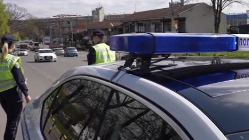 NOVI TEST ZA KONTROLU PSIHOATIVNIH SUPSTANCI U UPOTREBI: Policija apeluje na vozače - Ceni život, budi odgovoran u saobraćaju (VIDEO)