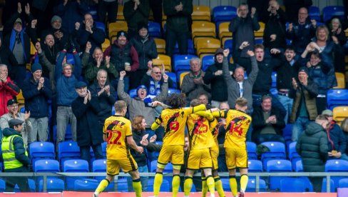 КАД ИГРАЈУ ДРВЕНИ ГОЛЕАДА ЈЕ ЗАГАРАНТОВАНА: Рочдејлова одбрана преслаба за екипе из врха табеле