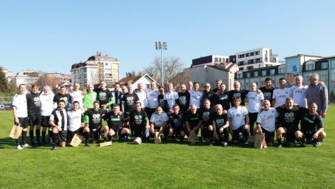BRATSKA UTAKMICA CRNO-BELIH: Partizan - PAOK, meč veterana produbio saradnju, strelac i Duljaj BRATSKA UTAKMICA CRNO-BELIH: Partizan - PAOK, meč veterana produbio saradnju, strelac i Duljaj