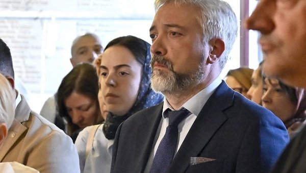 РУКЕ СУ ТАЏИКА, ОСТАЛО ЛАЖНО! Интервју, Јевгениј Примаков - шеф Россотрудничества: Сваку особу која је умешана наћи ћемо и казнити РУКЕ СУ ТАЏИКА, ОСТАЛО ЛАЖНО! Интервју, Јевгениј Примаков - шеф Россотрудничества: Сваку особу која је умешана наћи ћемо и казнити