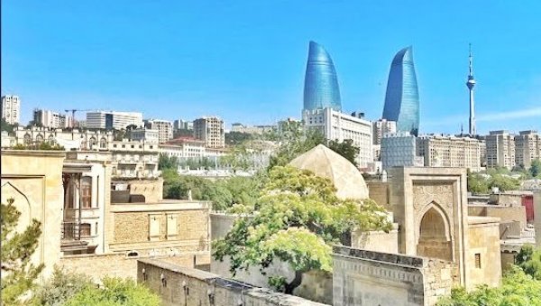 УХАПШЕН ТЕРОРИСТА У АЗЕРБЕЈЏАНУ: Регрутовао више људи за убиства, планирао заверу и војну обуку УХАПШЕН ТЕРОРИСТА У АЗЕРБЕЈЏАНУ: Регрутовао више људи за убиства, планирао заверу и војну обуку