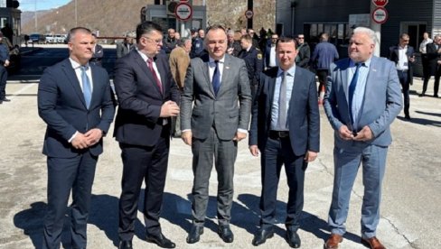 ZAJEDNIČKI GRANIČNI PRELAZ ZUPCI-SITNICA: Brže i sigurnije između Crne Gore i BiH ZAJEDNIČKI GRANIČNI PRELAZ ZUPCI-SITNICA: Brže i sigurnije između Crne Gore i BiH