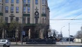 ДОЈАВА У ХОТЕЛУ МОСКВА: Остављена сумњива торба, полиција на лицу места ДОЈАВА У ХОТЕЛУ МОСКВА: Остављена сумњива торба, полиција на лицу места