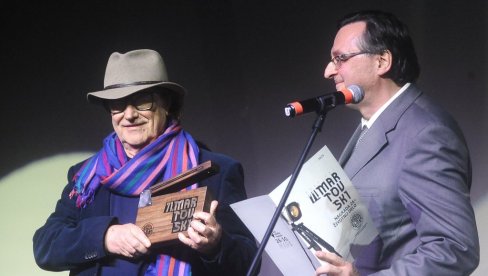 FILMSKA BITKA ZA OSVAJANJE SLOBODA: Dodelom nagrade za životno delo Lordanu Zafranoviću otvoren Martovski festival FILMSKA BITKA ZA OSVAJANJE SLOBODA: Dodelom nagrade za životno delo Lordanu Zafranoviću otvoren Martovski festival