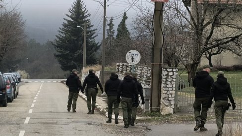 ПРОНАЂЕН СНИМАК НА КОМ СЕ МОЖДА НАЛАЗИ НЕСТАЛА ДАНКА: Полиција управо проверава видео-запис са камера куће