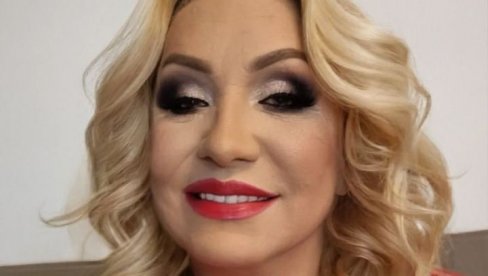SOFIJA U TRANSU: Vesna Zmijanac srušila sve rekorde (FOTO/VIDEO) SOFIJA U TRANSU: Vesna Zmijanac srušila sve rekorde (FOTO/VIDEO)