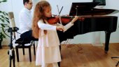 ZLATNE PARAĆINSKE VIOLINE: Četiri prve nagrade za OMŠ „Milenko Živković“ (FOTO) ZLATNE PARAĆINSKE VIOLINE: Četiri prve nagrade za OMŠ „Milenko Živković“ (FOTO)