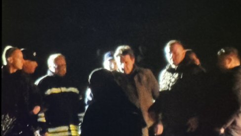 GAŠIĆ HELIKOPTEROM DOŠAO NA MESTO GDE JE NESTALA MALA DANKA: Ovo je razlog (VIDEO) GAŠIĆ HELIKOPTEROM DOŠAO NA MESTO GDE JE NESTALA MALA DANKA: Ovo je razlog (VIDEO)