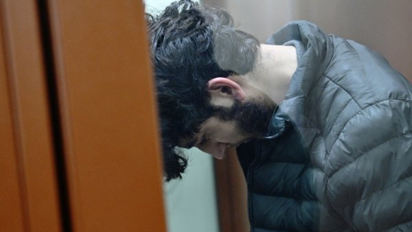 УХАПШЕНА ДЕВЕТА ОСОБА ЗБОГ ТЕРОРИСТИЧКОГ НАПАДА: Учествовао у финансирању терориста УХАПШЕНА ДЕВЕТА ОСОБА ЗБОГ ТЕРОРИСТИЧКОГ НАПАДА: Учествовао у финансирању терориста