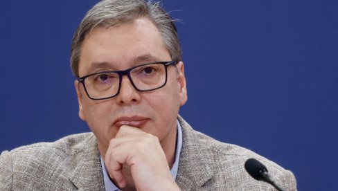 VUČIĆ O OPOZICIJI: Kažu da odložimo izbore, dok oni ne dobiju istraživanje po kojem su ispred (VIDEO)