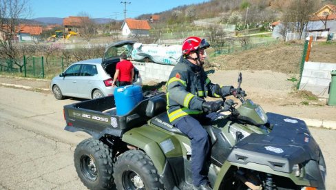 NOVOSTI U BANJSKOM POLJU: Vatrogasac na kvadu projurio do kuće kod koje je poslednji put viđena Danka Ilić (FOTO/VIDEO)