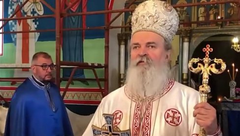 OSTANITE NA SVOME, NISTE SAMI: Vladika Teodosije služio liturgiju u crkvi Pokrova presvete Bogorodice u Babinom Mostu OSTANITE NA SVOME, NISTE SAMI: Vladika Teodosije služio liturgiju u crkvi Pokrova presvete Bogorodice u Babinom Mostu