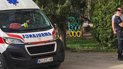MAJKA NAPALA ĆERKU (6) NOŽEM: Horor u Nišu - Dete zadobilo posekotine na leđima MAJKA NAPALA ĆERKU (6) NOŽEM: Horor u Nišu - Dete zadobilo posekotine na leđima