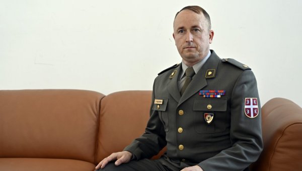 ЗВОНА ДЕЧАНА ХРАБРИЛА НАС НА КОШАРАМА: Саша Радојевић - Ни данас не знам како смо по победили војно надмоћну западну силу (ФОТО) ЗВОНА ДЕЧАНА ХРАБРИЛА НАС НА КОШАРАМА: Саша Радојевић - Ни данас не знам како смо по победили војно надмоћну западну силу (ФОТО)