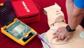 ДА ЛИ СТЕ ЗНАЛИ? У Београду на јавним местима постоји око 130 дефибрилатора, који могу да спасу срчане болеснике