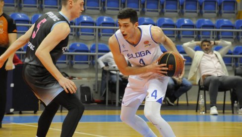 FINIŠ SEZONE: Košarkaši Sloge u Kraljevu dočekuju Mladost iz Zemuna FINIŠ SEZONE: Košarkaši Sloge u Kraljevu dočekuju Mladost iz Zemuna