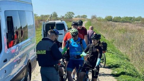 ZOV PRIRODE I ŠUM BEGEJA: Otvorena nova sezona vožnje bicikla od Zrenjanina do Temišvara (FOTO) ZOV PRIRODE I ŠUM BEGEJA: Otvorena nova sezona vožnje bicikla od Zrenjanina do Temišvara (FOTO)