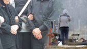 ŠTA KAŽE CRKVA: Koliko dugo treba nositi crninu nakon smrti bliske osobe? ŠTA KAŽE CRKVA: Koliko dugo treba nositi crninu nakon smrti bliske osobe?