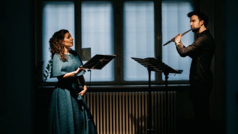 SOPRAN I FLAUTA DOBRO SE SLAŽU: Koncert dua Majncer sutra u novosadskoj Gradskoj kući SOPRAN I FLAUTA DOBRO SE SLAŽU: Koncert dua Majncer sutra u novosadskoj Gradskoj kući