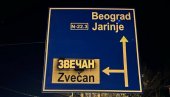 SRBI NA SEVERU KiM NE DAJU SVOJE PISMO: Nazivi opština na albanskom jeziku sinoć prelepljeni ćirilicom (FOTO) SRBI NA SEVERU KiM NE DAJU SVOJE PISMO: Nazivi opština na albanskom jeziku sinoć prelepljeni ćirilicom (FOTO)