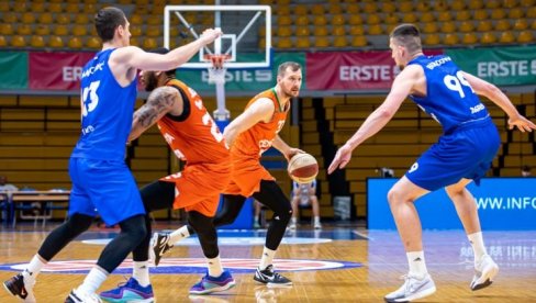 CEDEVITA OLIMPIJA UBEDLJIVA U ZAGREBU: Zmajčeki bolji od Cibone, sad je pritisak na Megi