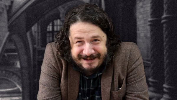 АФЕРА СЕН ФИЈАКЕР: Мухарем Баздуљ о роману Жоржа Сименона (ВИДЕО) АФЕРА СЕН ФИЈАКЕР: Мухарем Баздуљ о роману Жоржа Сименона (ВИДЕО)