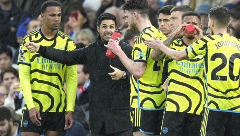 ARSENAL NE DA PRVO MESTO: Plavci bez posebnog motiva u londonskom derbiju ARSENAL NE DA PRVO MESTO: Plavci bez posebnog motiva u londonskom derbiju