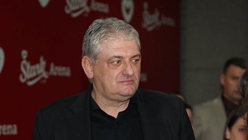 TONI OBJAVIO SLIKU LEPE CRNKE: Uputio joj nežne i emotivne reči (FOTO) TONI OBJAVIO SLIKU LEPE CRNKE: Uputio joj nežne i emotivne reči (FOTO)