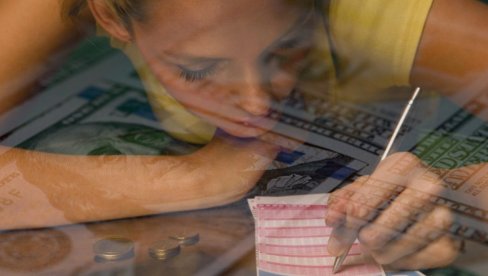Е, ТО ЈЕ СРЕЋА! Притиснула погрешно дугме на лутрији, освојила МИЛИОН - Најбоља грешка у мом животу Е, ТО ЈЕ СРЕЋА! Притиснула погрешно дугме на лутрији, освојила МИЛИОН - Најбоља грешка у мом животу