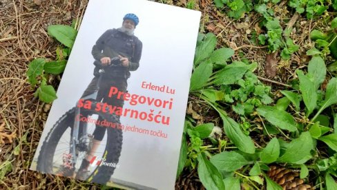 ГОДИНУ ДАНА НА ЈЕДНОМ ТОЧКУ: Норвешки писац Ерленд Лу о својим преговорима са стварношћу и вожњи уницикла ГОДИНУ ДАНА НА ЈЕДНОМ ТОЧКУ: Норвешки писац Ерленд Лу о својим преговорима са стварношћу и вожњи уницикла