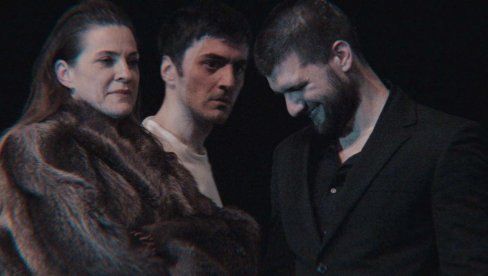 MALI RATOVI U ZENICI: Predstava Narodnog pozorišta Republike Srpske i Sterijinog pozorja ne Festivalu BH drame MALI RATOVI U ZENICI: Predstava Narodnog pozorišta Republike Srpske i Sterijinog pozorja ne Festivalu BH drame