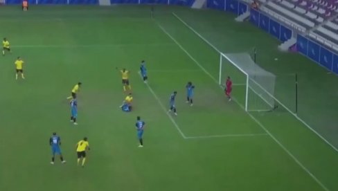 NAJBOLJI GOL SVIH VREMENA? Ne, ovo nije iz video-igrice, ovo se stvarno desilo! (VIDEO) NAJBOLJI GOL SVIH VREMENA? Ne, ovo nije iz video-igrice, ovo se stvarno desilo! (VIDEO)