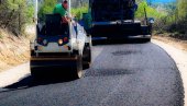 SREĐIVANJE ČETIRI ULICE: Putari rekonstruišu saobraćajnice u Obrenovcu SREĐIVANJE ČETIRI ULICE: Putari rekonstruišu saobraćajnice u Obrenovcu