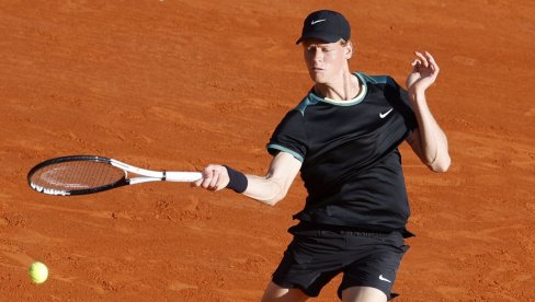 ITALIJAN PRATI ĐOKOVIĆA: Janik Siner furiozno do četvrtfinala Monte Karla ITALIJAN PRATI ĐOKOVIĆA: Janik Siner furiozno do četvrtfinala Monte Karla