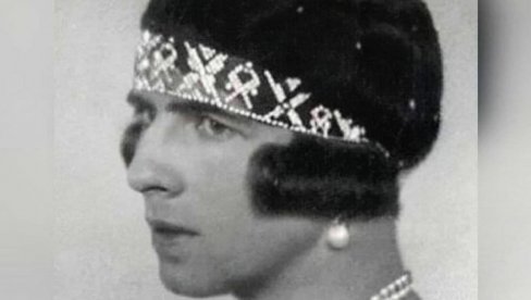 ПРИНЦЕЗА ХЕЛЕНА: Тужна судба - збачена с трона због друге, умрла на синовљевим рукама ПРИНЦЕЗА ХЕЛЕНА: Тужна судба - збачена с трона због друге, умрла на синовљевим рукама