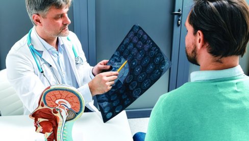 SMETA I PREVIŠE VEŠTAČKOG SVETLA: Upozorenje naučnika - Ovo može da poveća rizik od šloga SMETA I PREVIŠE VEŠTAČKOG SVETLA: Upozorenje naučnika - Ovo može da poveća rizik od šloga