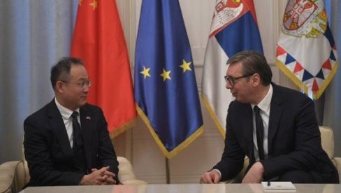 TRAŽIO SAM PODRŠKU KINE U BORBI ZA ISTINU Vučić sa ambasadorom Li Mingom: Zahvalan na čeličnom prijateljstvu u najtežim trenucima (FOTO)