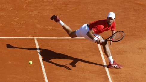 BIO JE ISCRPLJUJUĆ MEČ! Novak Đoković: Nisam se dobro osećao na terenu, ali našao sam način da pobedim BIO JE ISCRPLJUJUĆ MEČ! Novak Đoković: Nisam se dobro osećao na terenu, ali našao sam način da pobedim
