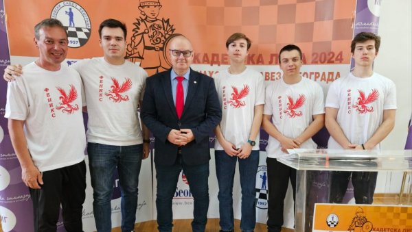 СВЕЧАНО ОТВОРЕНА КАДЕТСКА ЛИГА БЕОГРАДА У ШАХУ: Треће у низу званично такмичење за младе шахисте у овој години (ФОТО) СВЕЧАНО ОТВОРЕНА КАДЕТСКА ЛИГА БЕОГРАДА У ШАХУ: Треће у низу званично такмичење за младе шахисте у овој години (ФОТО)