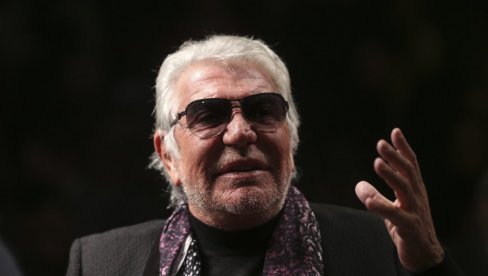MAG SPEKTAKLA I POSLE SMRTI: Ko je bio čuveni italijanski dizajner odeće Roberto Kavali (83) MAG SPEKTAKLA I POSLE SMRTI: Ko je bio čuveni italijanski dizajner odeće Roberto Kavali (83)