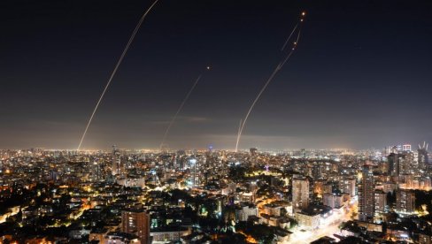 POSLE NAPADA IRANA: Izrael čeka na trenutak za osvetu, Teheran upozorio Vašington da se ne meša (FOTO)