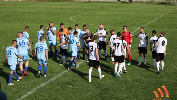 НЕКАДА МОДОШ, ДАНАС ЈАША: Пре 100 година је село код Сечња постало део Краљевине СХС, а житељи то редовно обележавају и - спортом НЕКАДА МОДОШ, ДАНАС ЈАША: Пре 100 година је село код Сечња постало део Краљевине СХС, а житељи то редовно обележавају и - спортом