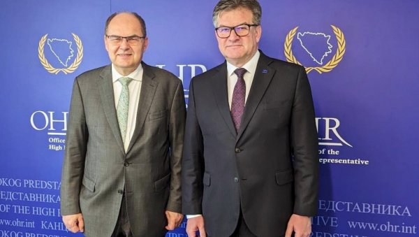 БИВШИ И САДАШЊИ - ЛАЈЧАК И ШМИТ У САРАЈЕВУ: Разговори о напредтку БиХ на европском путу БИВШИ И САДАШЊИ - ЛАЈЧАК И ШМИТ У САРАЈЕВУ: Разговори о напредтку БиХ на европском путу